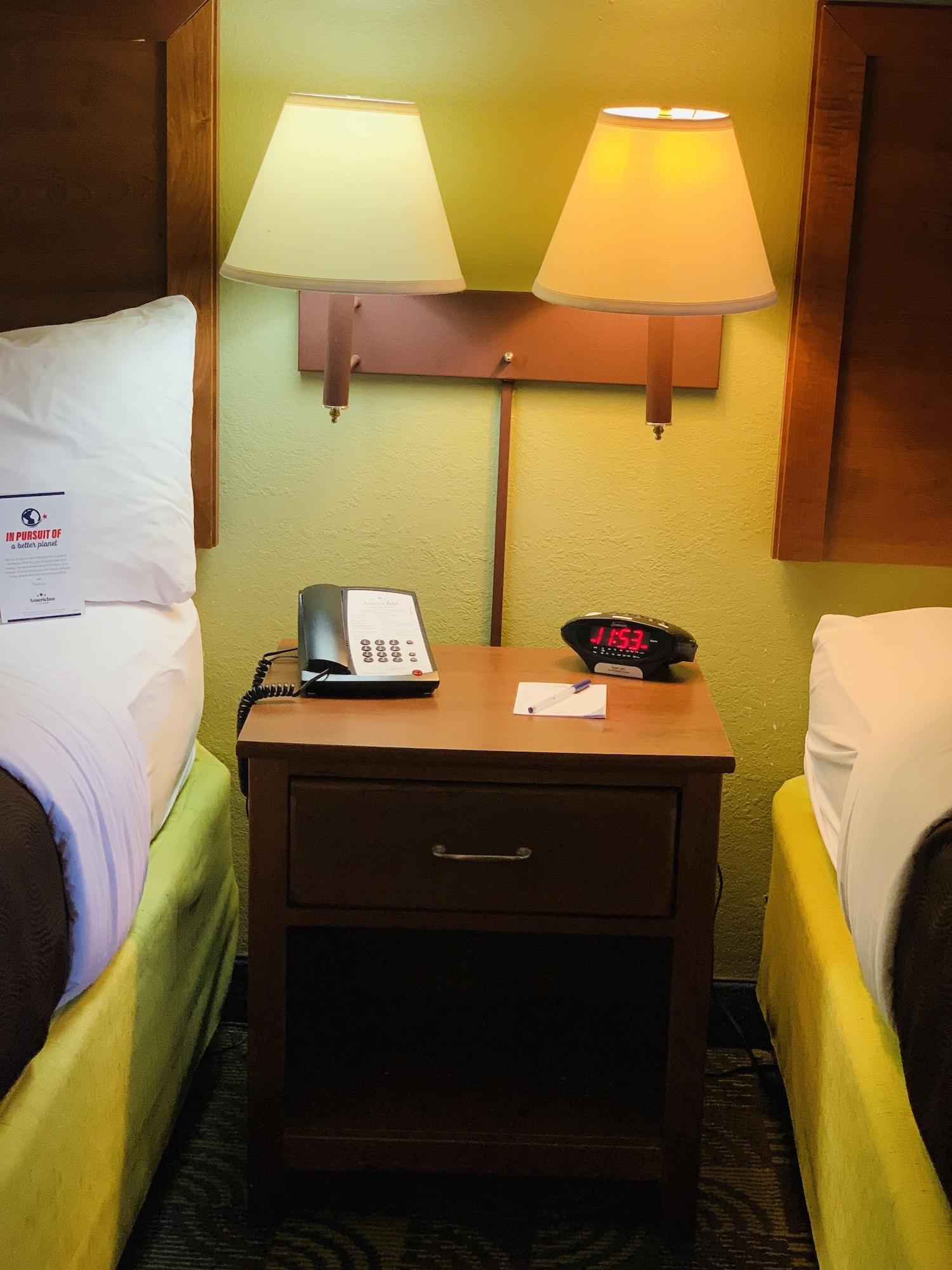 Americinn By Wyndham Kewanee Exterior photo