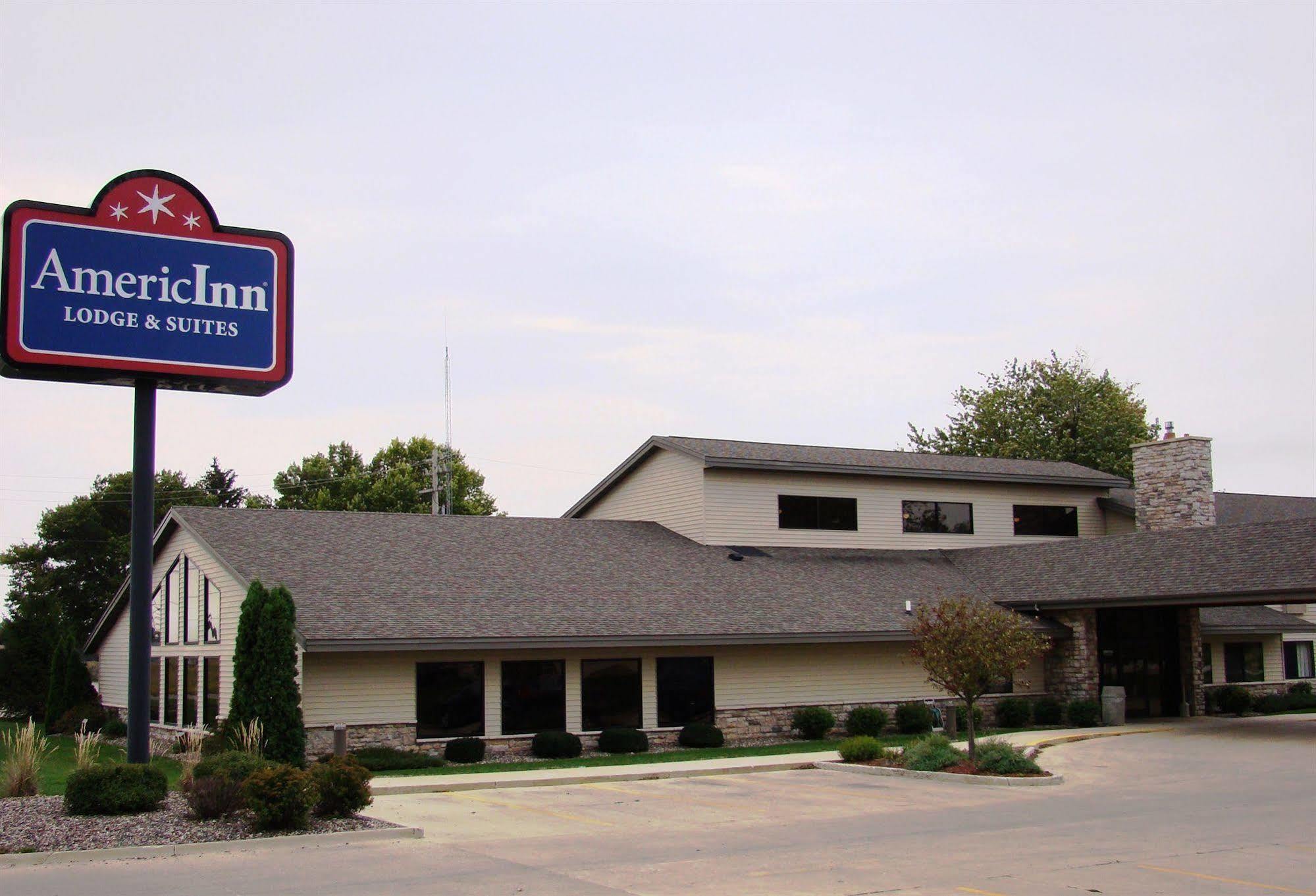 Americinn By Wyndham Kewanee Exterior photo